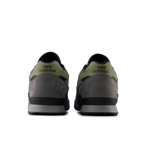New Balance Numeric 770 - Grey / Black