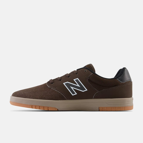 New Balance Numeric 425 - Brown / Gum